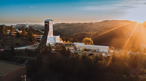 Sunrise over the Ross Headframe